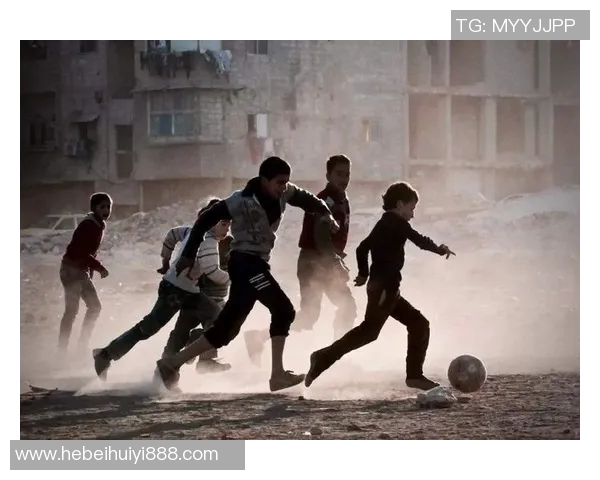 成都足球队的蜕变之旅：从传统到现代的足球纪实探索