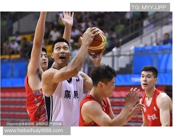 南非男篮与俄罗斯男篮激战正酣谁将赢得这场精彩对决 南非男篮与俄罗斯男篮激战正酣谁将赢得这场精彩对决