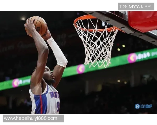 杰拉米格兰特的篮球之路与未来展望：从潜力新星到全能战士的蜕变