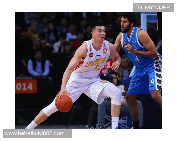 李慕豪的篮球之路：从青涩少年到职业球员的成长历程与挑战