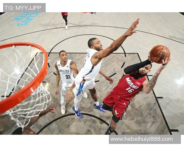 热火与篮网精彩对决直播回放全程回顾及精彩瞬间分析