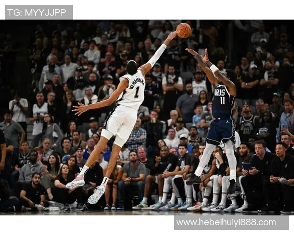 马刺球队再度选择摆烂波波维奇因轮休主力遭联盟重罚