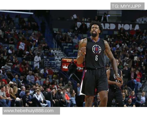 卡佩拉与小乔丹的对决谁能在篮下占据绝对优势解析比赛关键时刻表现