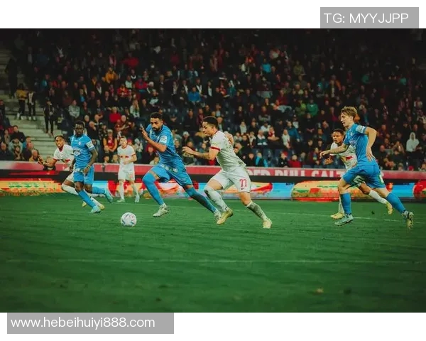 阿布扎比与莱赫维亚的激烈对决揭示足球战术与实力的较量