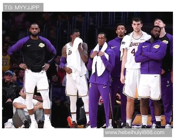 墨尔本联队迎战快船球队精彩对决引发球迷热议